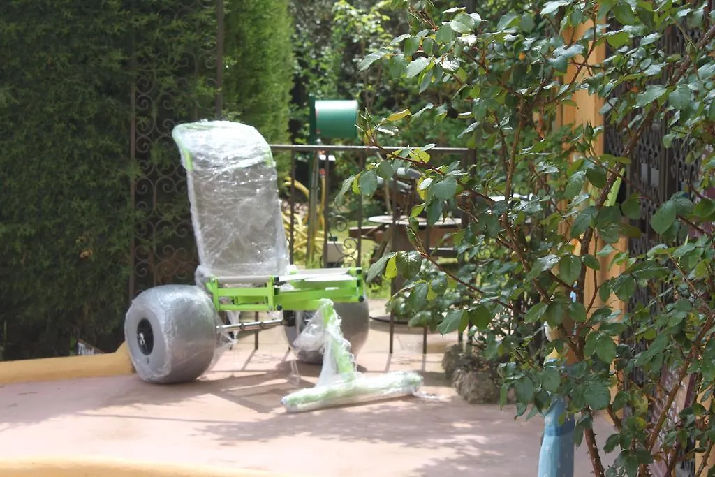 Hôtel Camping Plateau Des Chasses à Mandelieu